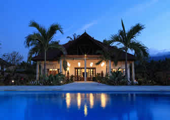 Villa Yudhistira am Abend